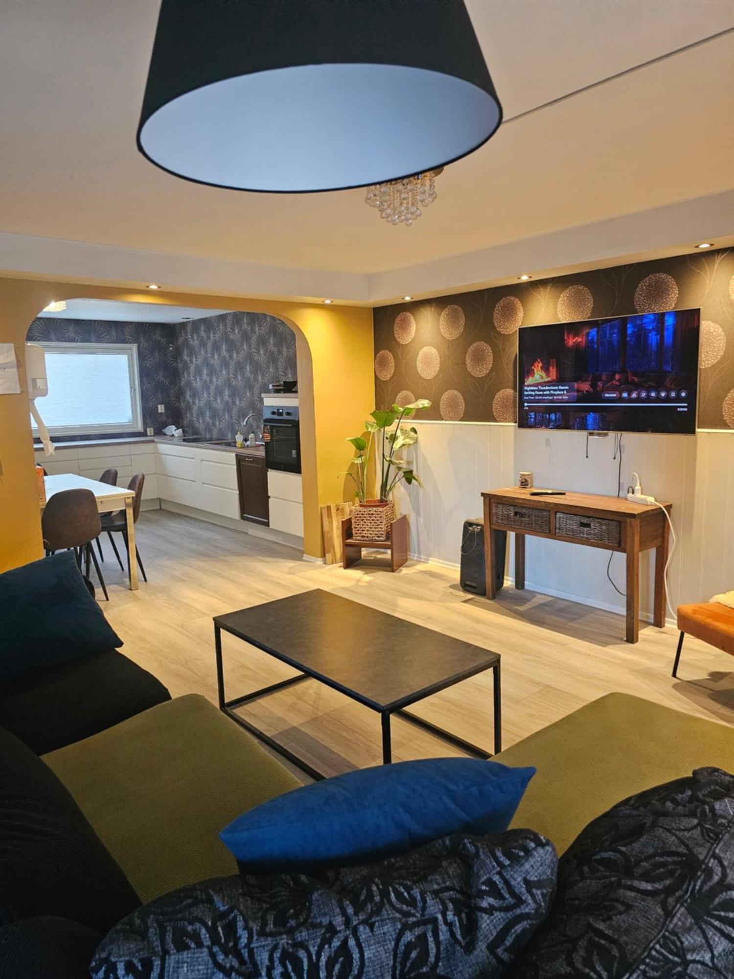 Full Privacy Townhome In Oslo With Wifi Ngoại thất bức ảnh